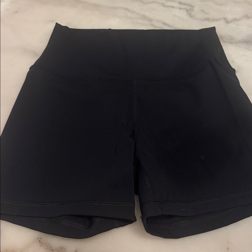 CRZ Yoga Small Black 4” High-Waisted Shorts